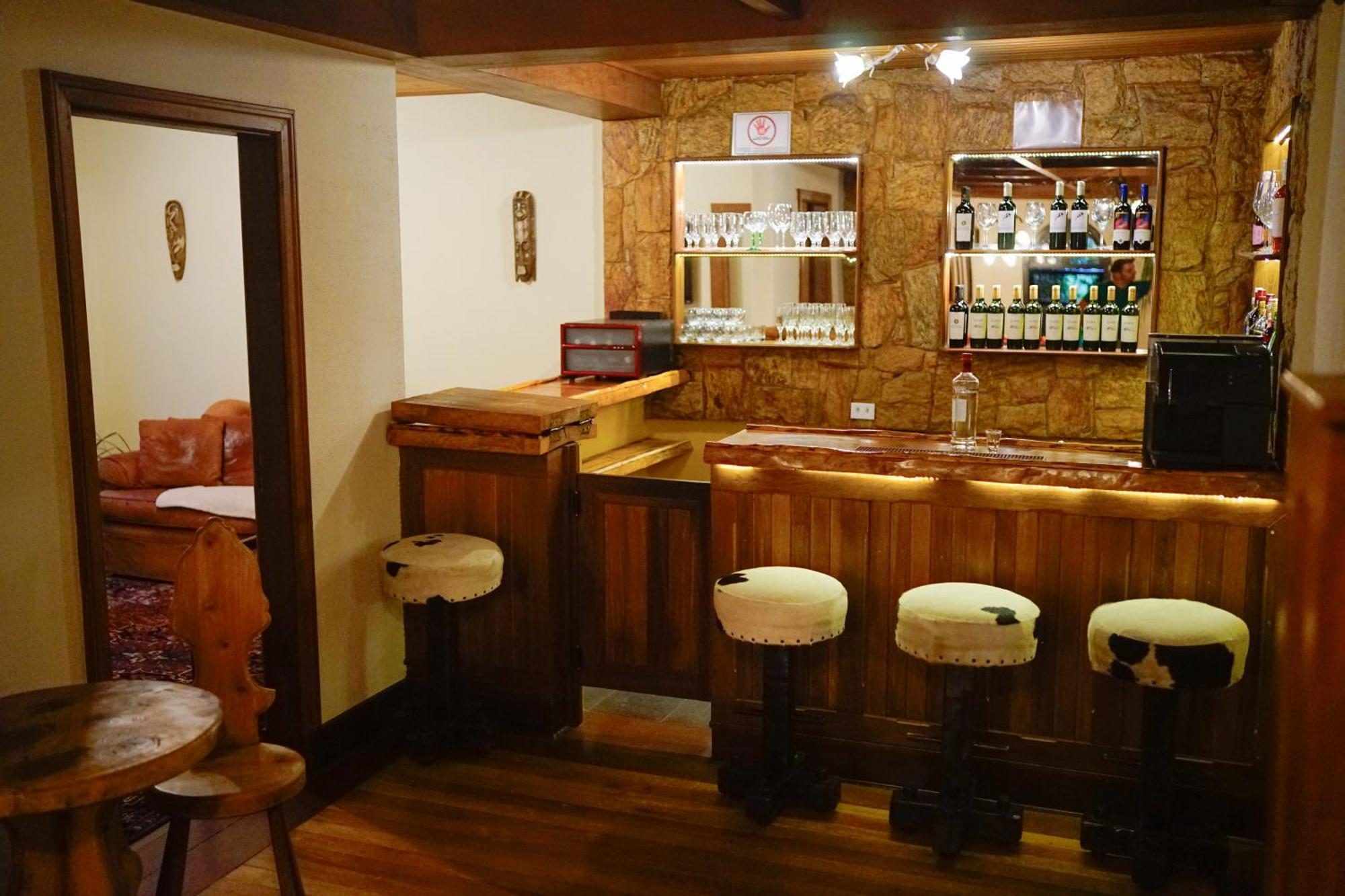 Hotel Campos Do Sol